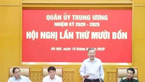 El secretario general del Partido Comunista de Vietnam, To Lam, preside la decimocuarta Reunión de la Comisión Central Militar (Fuente: VNA)