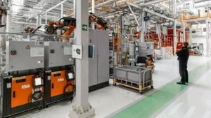 Lanzan proyecto de transformación dual para pequeñas y medianas empresas de Vietnam