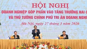 El primer ministro de Vietnam, Pham Minh Chinh, asiste al evento.
