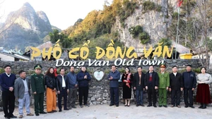 La meseta rocosa de Dong Van impulsa turismo inteligente con tecnología digital. (Foto: VNA)