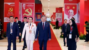 [Foto] Dirigentes del Partido y del Estado acuden a la sesión preparatoria del XIV Congreso Nacional del Partido