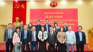 [Foto] Periódico Nhan Dan conmemora 96º aniversario de fundación del Partido