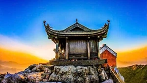 Una obra en el Complejo de Monumentos y Paisajes Yen Tu-Vinh Nghiem-Con Son, Kiep Bac. (Foto: hanoimoi.vn)