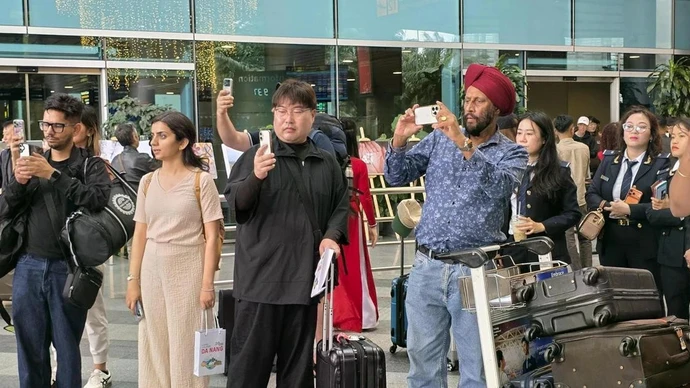 Pasajeros en el Aeropuerto Internacional de Da Nang (Foto: VNA)