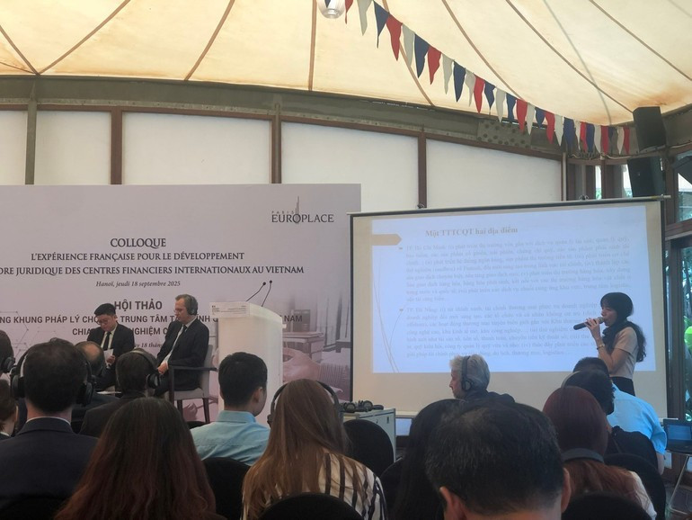 La subjefa del Departamento de Inversión Extranjera del Ministerio de Finanzas, Dao Thanh Huong, presenta contenidos destacados de la Resolución 222/2025/QH1 de la Asamblea Nacional de Vietnam sobre el tema.