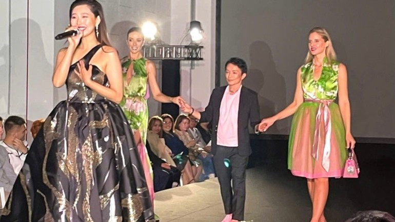 El diseñador vietnamita La Hong participa en la Semana de la Moda de París Primavera-Verano 2026. (Foto: TL) El diseñador vietnamita La Hong participa en la Semana de la Moda de París Primavera-Verano 2026. (Foto: TL)