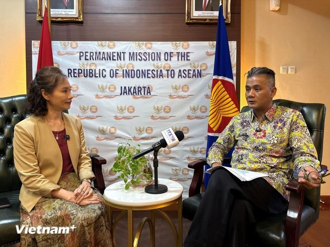 El embajador de la misión de Indonesia ante la Asociación, Derry Aman, en la entrevista con la VNA. (Foto: VNA) El embajador de la misión de Indonesia ante la Asociación, Derry Aman, en la entrevista con la VNA. (Foto: VNA)