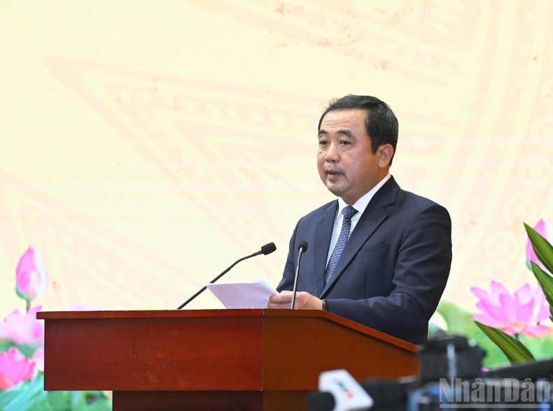 El ministro de Agricultura y Medio Ambiente, Tran Duc Thanh, pronuncia un discurso.