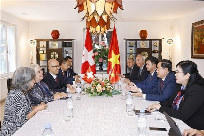 En la reunión (Fuente: VNA) En la reunión (Fuente: VNA)