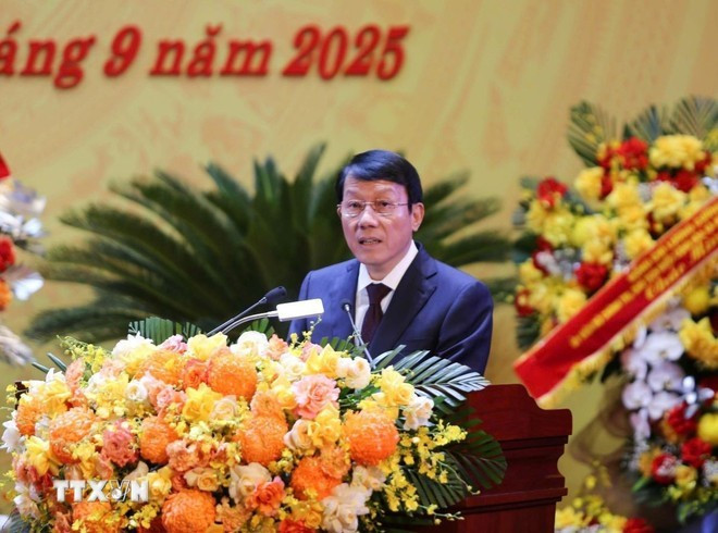 El miembro del Buró Político del Partido Comunista de Vietnam y ministro de Seguridad Pública, general Luong Tam Quang, habla en el evento. (Fuente: VNA) El miembro del Buró Político del Partido Comunista de Vietnam y ministro de Seguridad Pública, general Luong Tam Quang, habla en el evento. (Fuente: VNA)