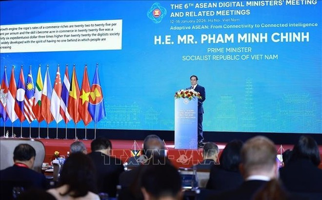 El primer ministro vietnamita, Pham Minh Chinh, habla en el evento. (Fuente: VNA)