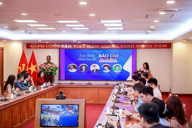 En un seminario sobre el tema en la sede de la Agencia vietnamita de Noticias (Fuente: VNA) En un seminario sobre el tema en la sede de la Agencia vietnamita de Noticias (Fuente: VNA)