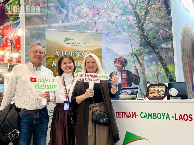 Los socios internacionales muestran un interés especial en el potencial del turismo vietnamita tras las reuniones de intercambio.