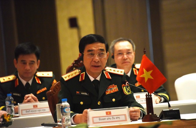 El general Phan Van Giang, ministro de Defensa de Vietnam en la cita (Fuente: VNA) El general Phan Van Giang, ministro de Defensa de Vietnam en la cita (Fuente: VNA)