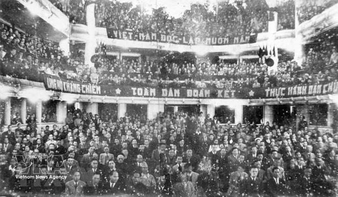 Panorama de la inauguración del primer periodo de sesiones de la Asamblea Nacional de la I Legislatura, el 2 de marzo de 1946. (Foto: Archivo de VNA)