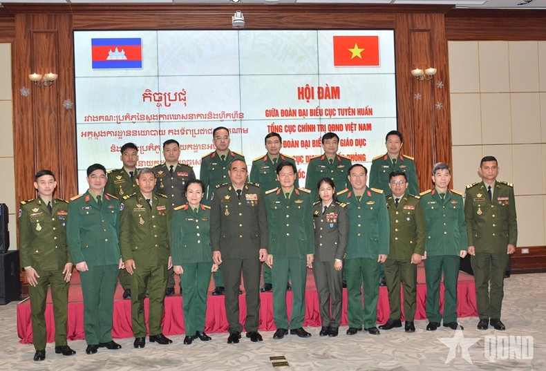 Asistentes al encuentro.