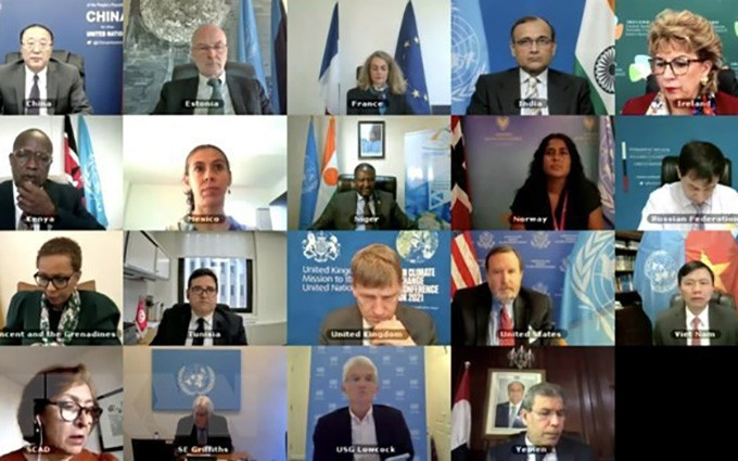 Vietnam y representantes de los países miembros del Consejo de Seguridad de las Naciones Unidas asistieron a una sesión de debate sobre la situación en Yemen en mayo de 2021. (Fotografía: VNA) 