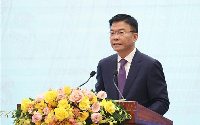 El ministro de Justicia de Vietnam, Le Thanh Long, habla en el evento. (Fotografía: VNA)