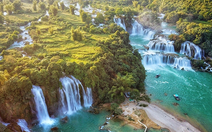 La cascada de Ban Gioc, en la comuna de Dam Thuy, distrito de Trung Khanh, provincia de Cao Bang.