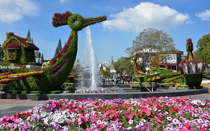Un espacio de flores del VIII Festival de Flores Da Lat. (Fotografía: qdnd.vn)