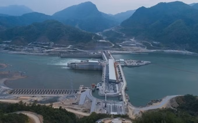 La central hidroeléctrica Xayaburi en Laos. (Fotografía: ThaiPBS)