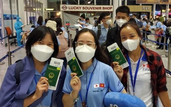 Vietnam aspira a enviar a 90 mil trabajadores al extranjero en 2022.