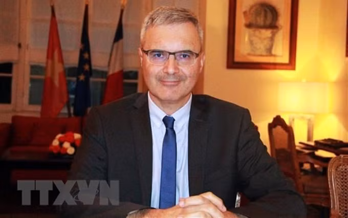 El embajador francés en Hanói, Nicolas Warnery. (Fotografía: VNA)