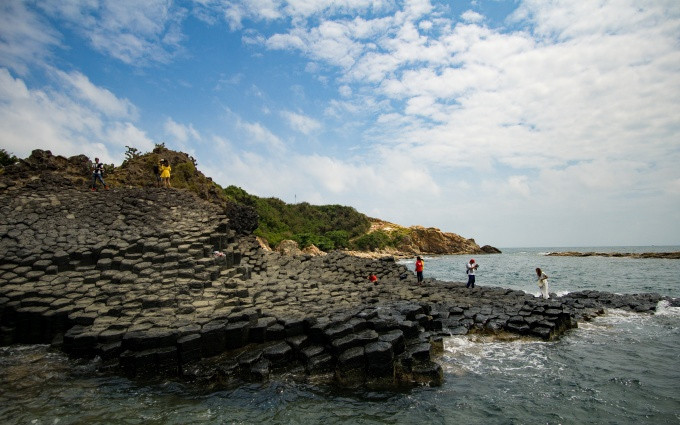 Las columnatas basálticas "Ghenh Da Dia" de Phu Yen