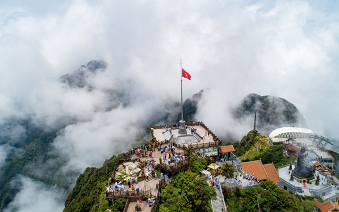 La cima de Fansipan, una de las atracciones turísticas en Sapa.