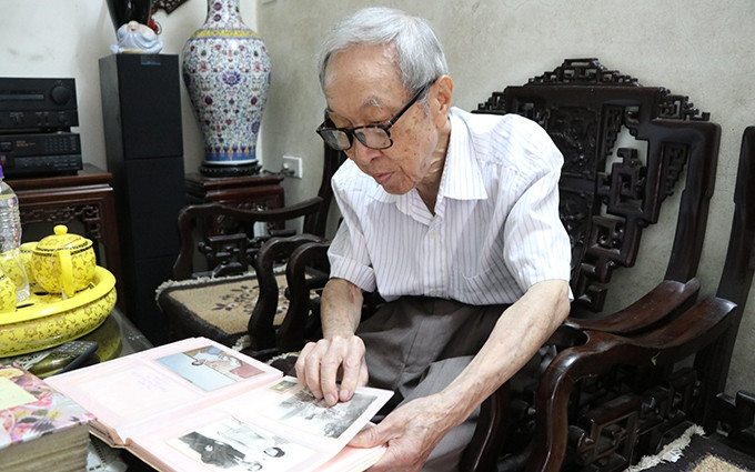 El veterano revolucionario Le Duc Van. (Fotografía: Nhan Dan)