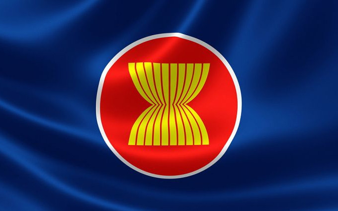 Vietnam por fortalecer posición y papel central de Asean