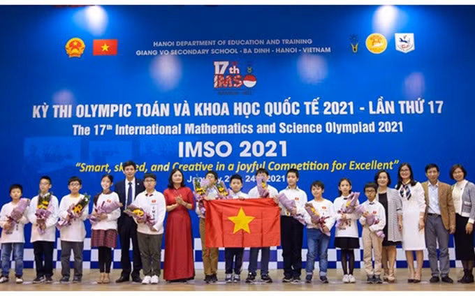 Los alumnos asistentes a la competencia. (Fotografía: toquoc.vn)