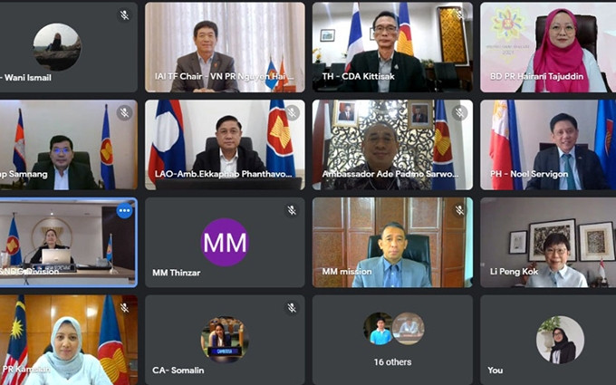 Vietnam preside reunión de iniciativa para la integración de la Asean.