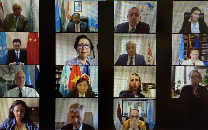 Asistentes a la reunión. (Fotografía: ONU)