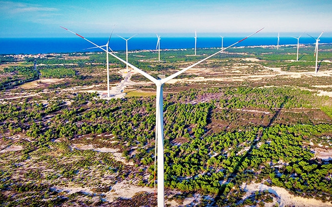 Parques eólicos con inversión de empresas extranjeras en Quang Binh.