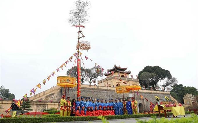 Levantamiento de Cay Neu en la Ciudadela Imperial de Thang Long, en Hanói. (Fotografía: VNA)