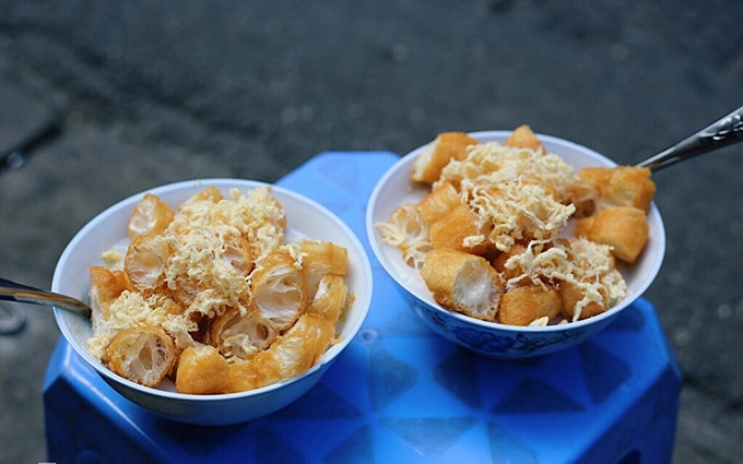 Gachas de arroz con costillas (Fotografía: vnexpress)