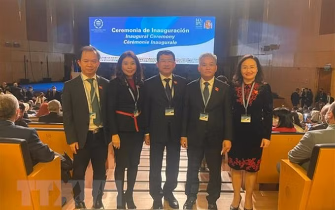 Delegación de Vietnam en el evento. (Fotografía: VNA)