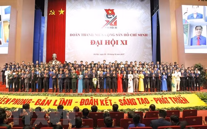 El Comité Ejecutivo de la Unión de Jóvenes Comunistas Ho Chi Minh de la XI legislatura. (Fotografía: VNA)
