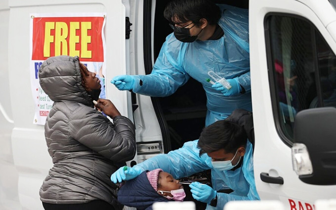 Estados Unidos aumenta la realización de prueba de detección del Covid-19 en las escuelas.