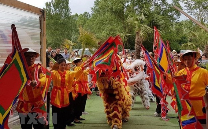 Un espectáculo del festival (Fuente: VNA)