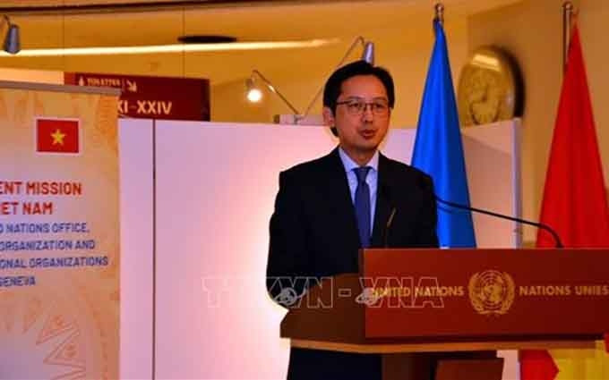 El asistente del Canciller, Do Hung Viet. (Fotografía: VNA)