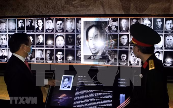 Honran en Rusia a héroes vietnamitas que lucharon en la Gran Guerra Patria.(Fotografía: VNA)