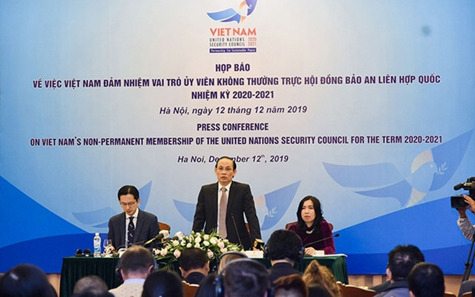 Rueda de prensa internacional sobre el desempeño de Vietnam en el papel como miembro no permanente del Consejo de Seguridad de las Naciones Unidas. 
