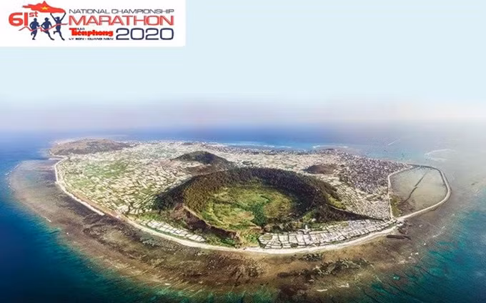 Celebran Maratón de Tien Phong en la isla de Ly Son.