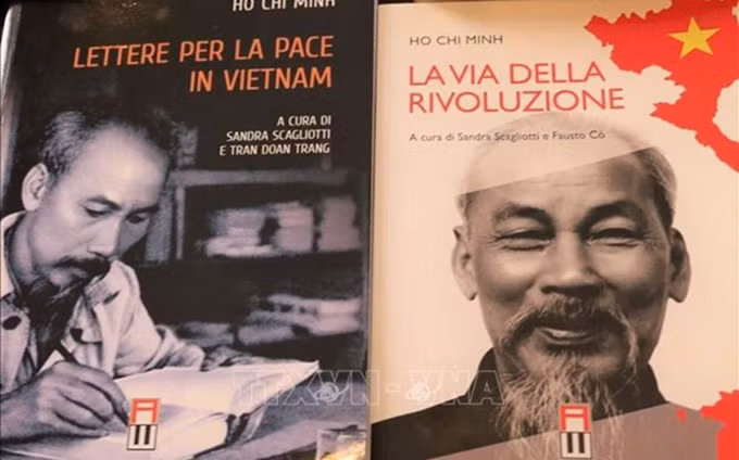  Libros "Ho Chi Minh – Cartas por la Paz en Vietnam" y "La vida del revolucionario" (Foto: ICTPress)