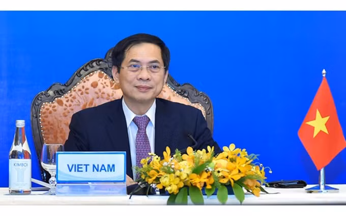 El ministro de Relaciones Exteriores de Vietnam, Bui Thanh Son. (Fotografía: VNA)