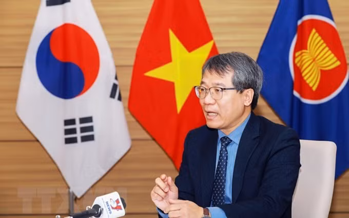 El embajador de Vietnam en Corea del Sur, Nguyen Vu Tung. (Fotografía: VNA)