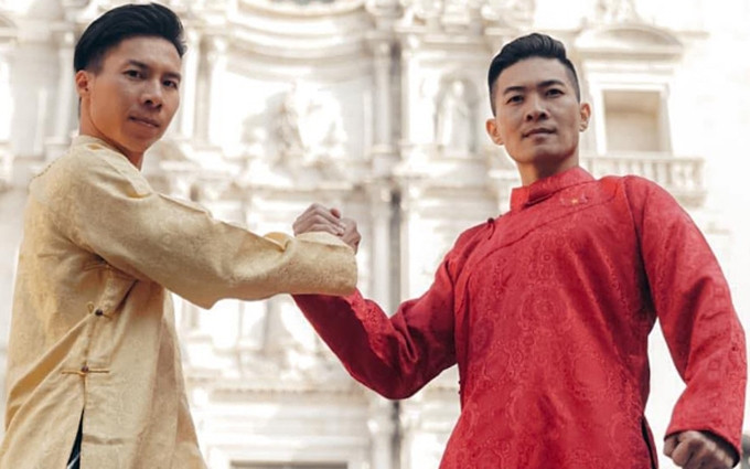 Los hermanos acróbatas vietnamitas Giang Quoc Co y Giang Quoc Nghiep. (Fotografía: qdnd.vn)
