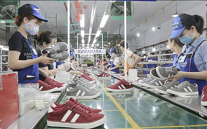 En una empresa de Vietnam (Fotografía: vneconomy.vn)